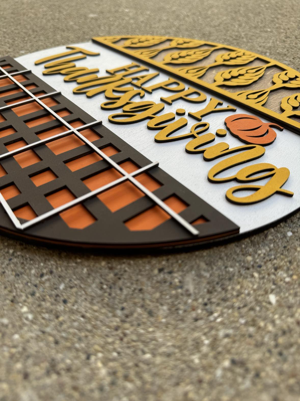 Acorn Plaid Happy Thanksgiving Round