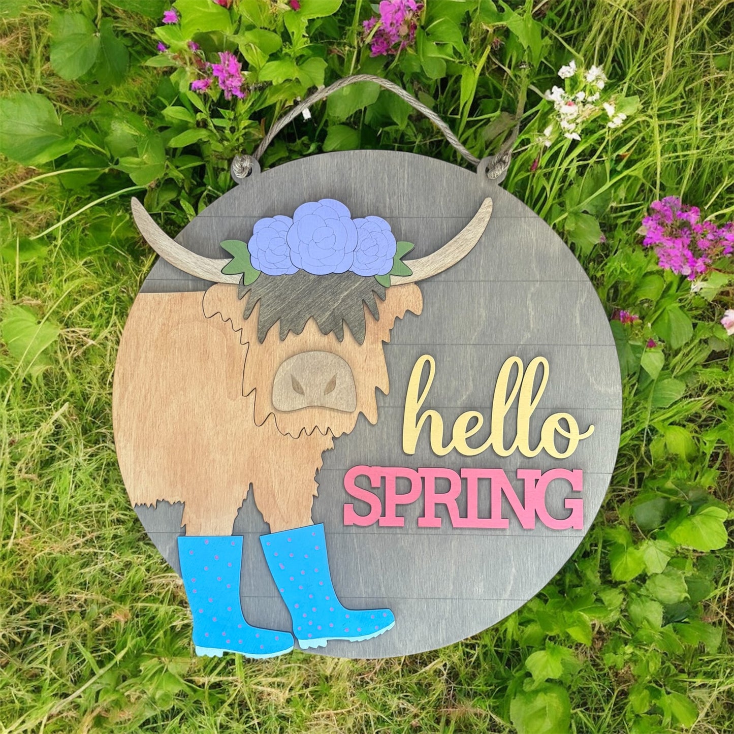 Hello Spring Highland Cow Round