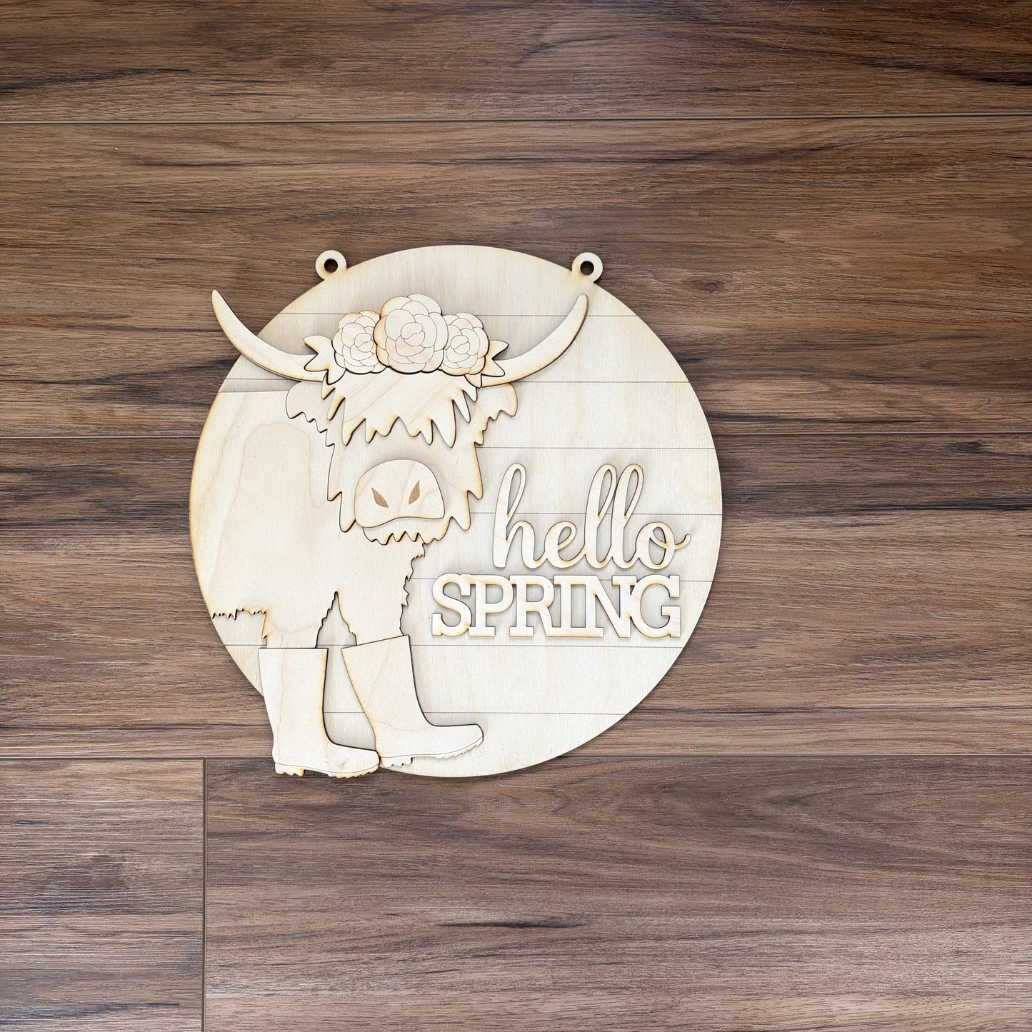 Hello Spring Highland Cow Round