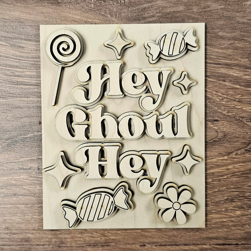 Wooden Halloween mini candy sign saying "Hey Ghoul Hey"