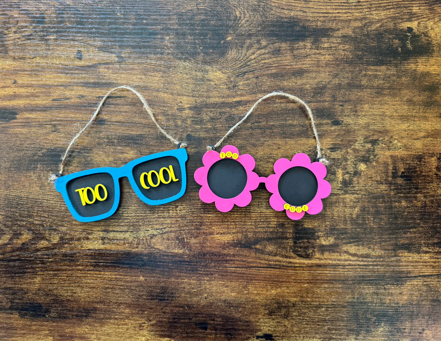 Too Cool Sunglasses Pop-Out Mini Kit
